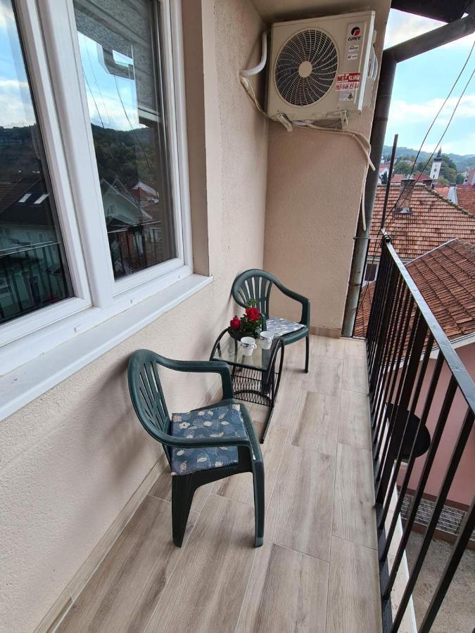 Apartman Petrov دونيي ميلانوفاتس المظهر الخارجي الصورة